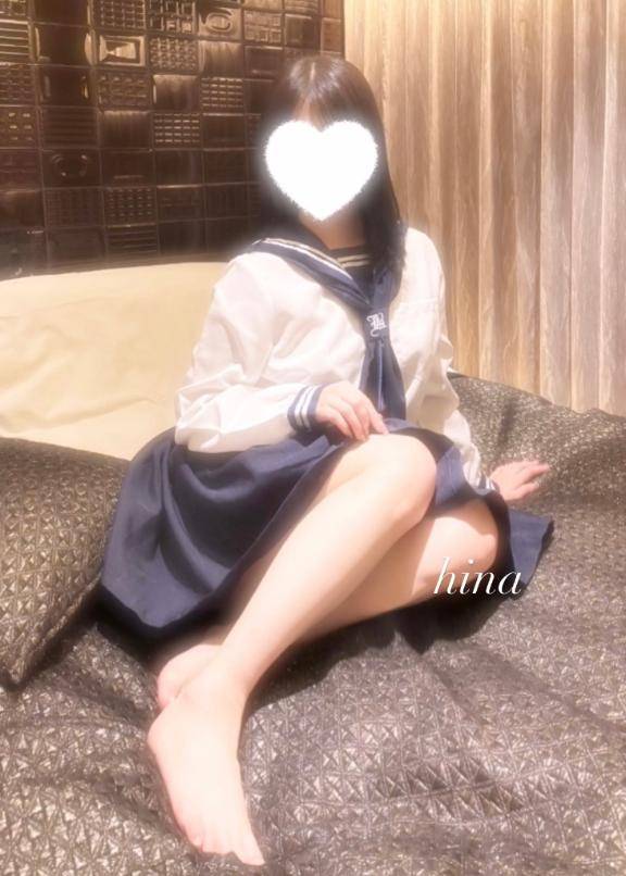 小山内ひなpicture